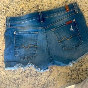 for all mankind cut off shorts good conditon